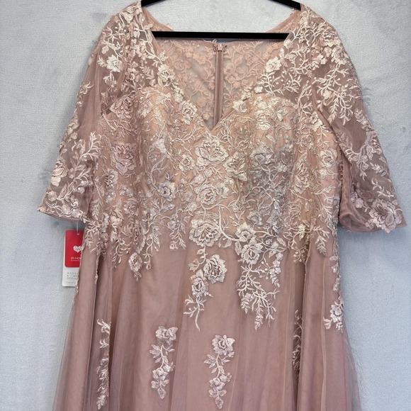 NWT JJ's House Lace Tulle Gown 26W Dusty Rose Embroidered Evening Bridesmaid - Picture 5 of 16